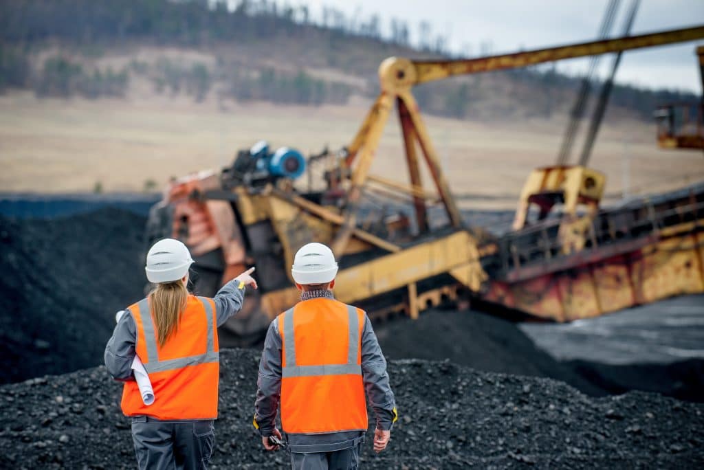 Supervisors and mining equipment